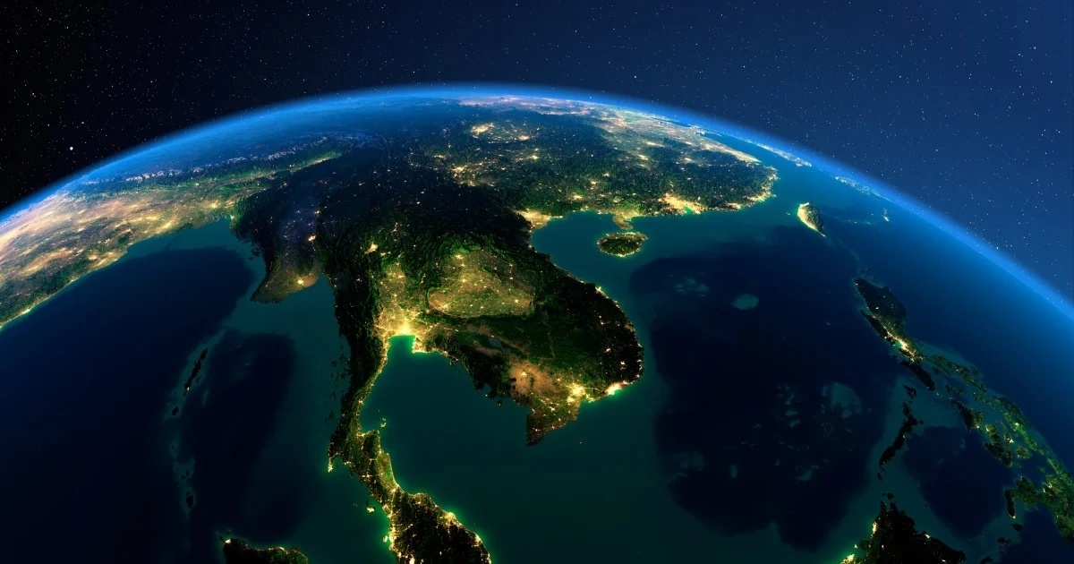 【夜间灯光显示东南亚经济重心北移，与中国有关？】“中国这个庞大经济体的引力在夜空