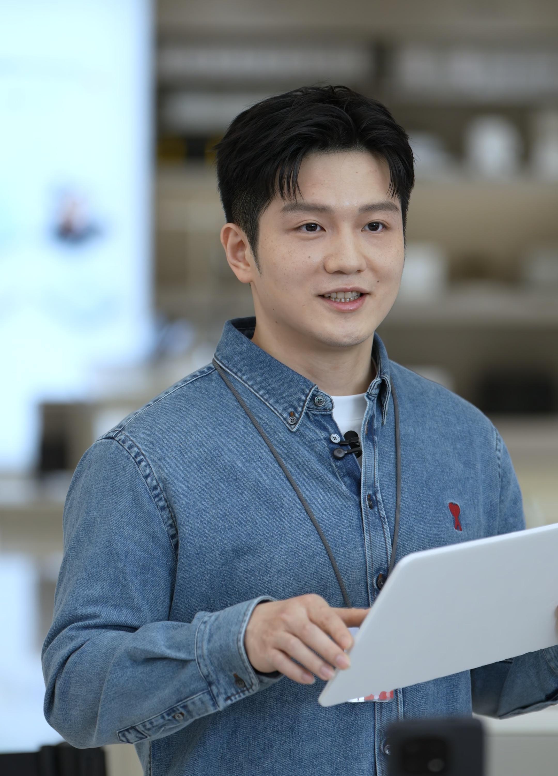 樊振东高清4K实况照片来啦！第一次这么近距离，我拍的如何？ 