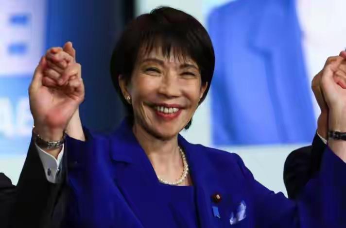 高市终于感觉到不对劲了，出口管制这一招打到了日本的七寸，什么“拥核”、什么扩军、