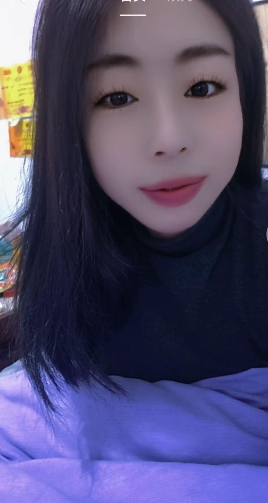 世界上唯一不需要努力就能轻易得到的除年龄就是满脸的皱纹