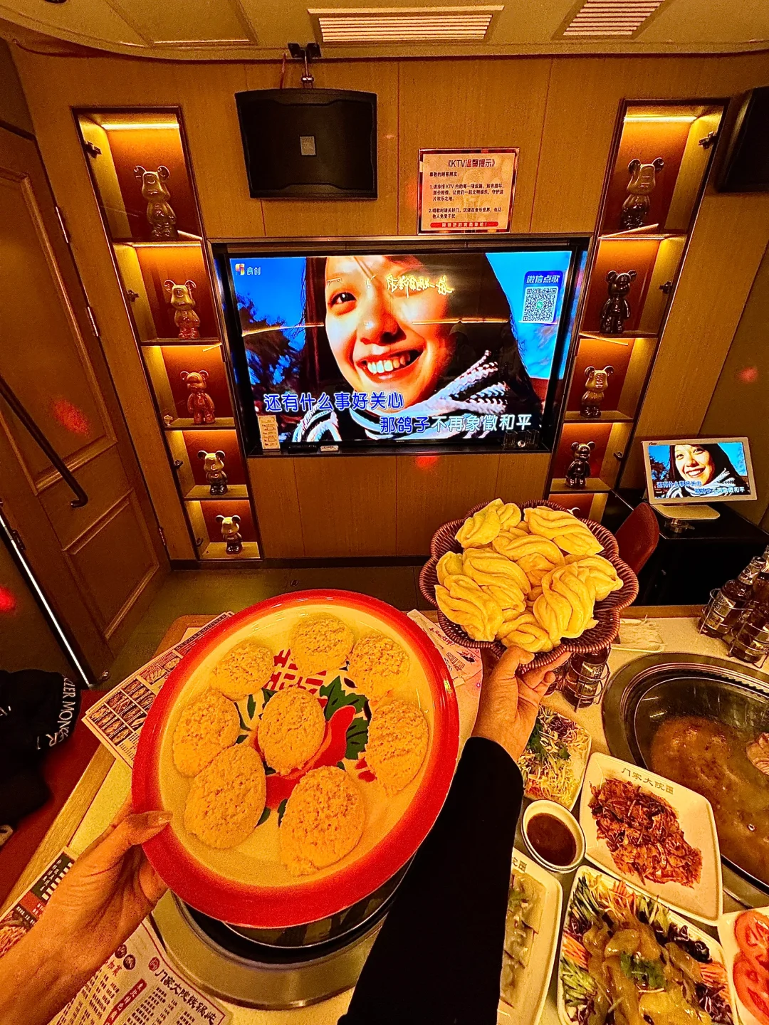 沈阳！！冬天吃铁锅炖+KTV！！幸福啊啊啊