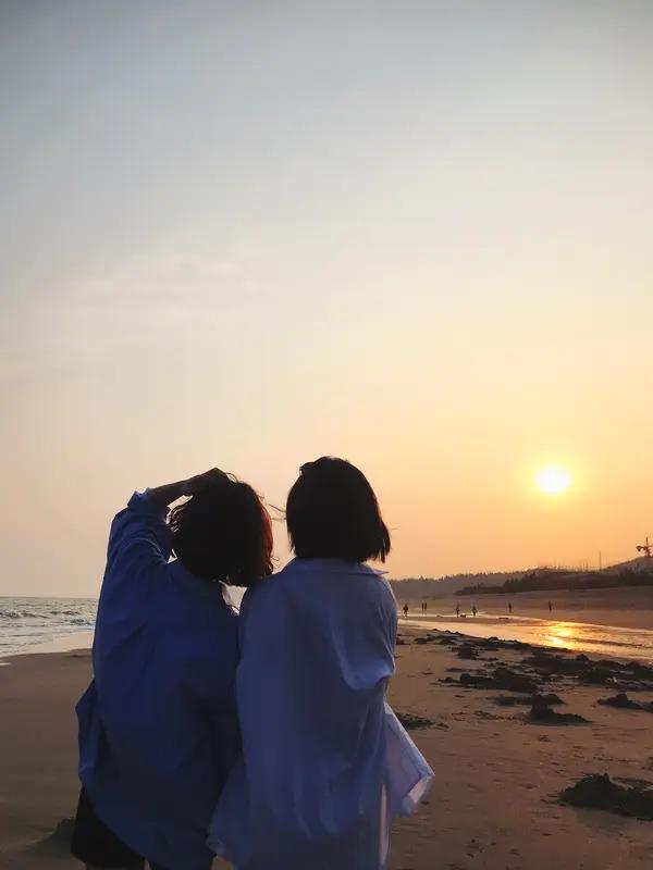 “海内存知己”乃王勃《送杜少府之任蜀州》中的千古名句，亦是送别诗里的经典之笔。此