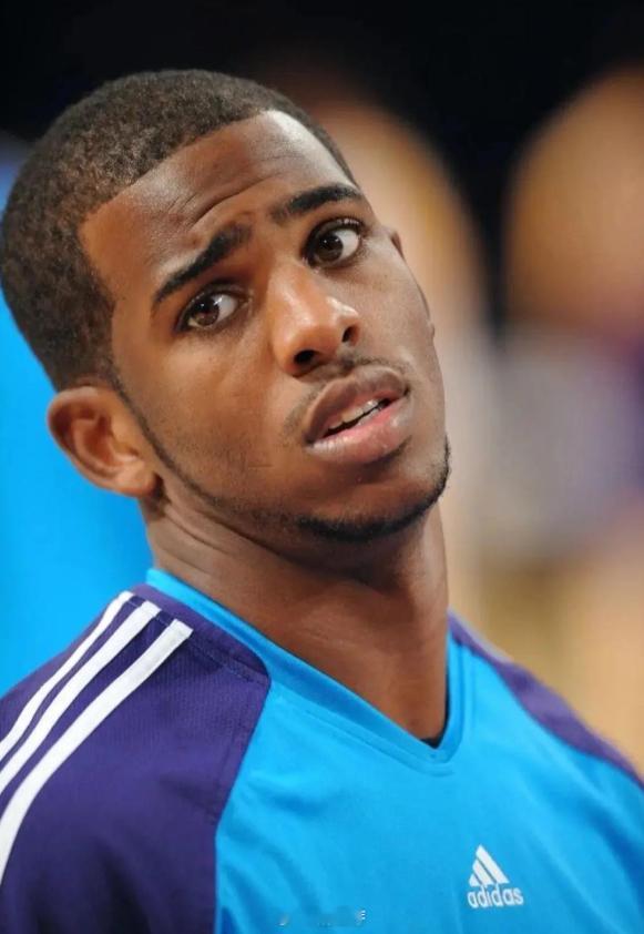 大嘴帕金斯爆料，保罗在被裁前，已经因为自己的行为被多次警告。他曾在背后越过教练擅