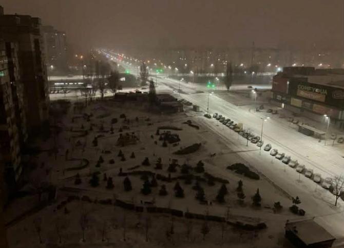 基辅号召紧急大撤退，在俄罗斯发起罕见的冬季空袭之后，基辅市长克里琴科已经号召这座