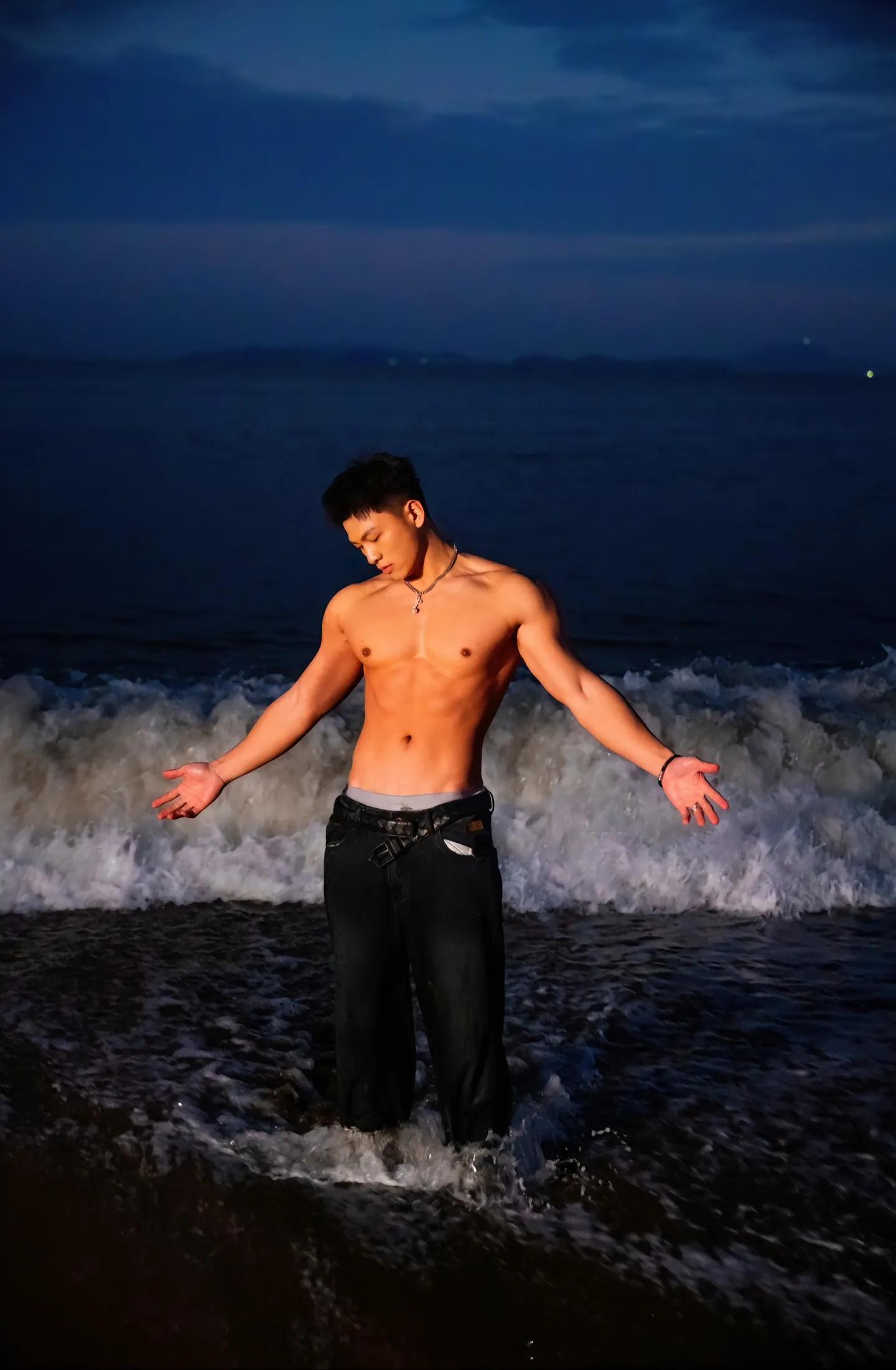 好性感[舔屏]爱了爱了[害羞] 