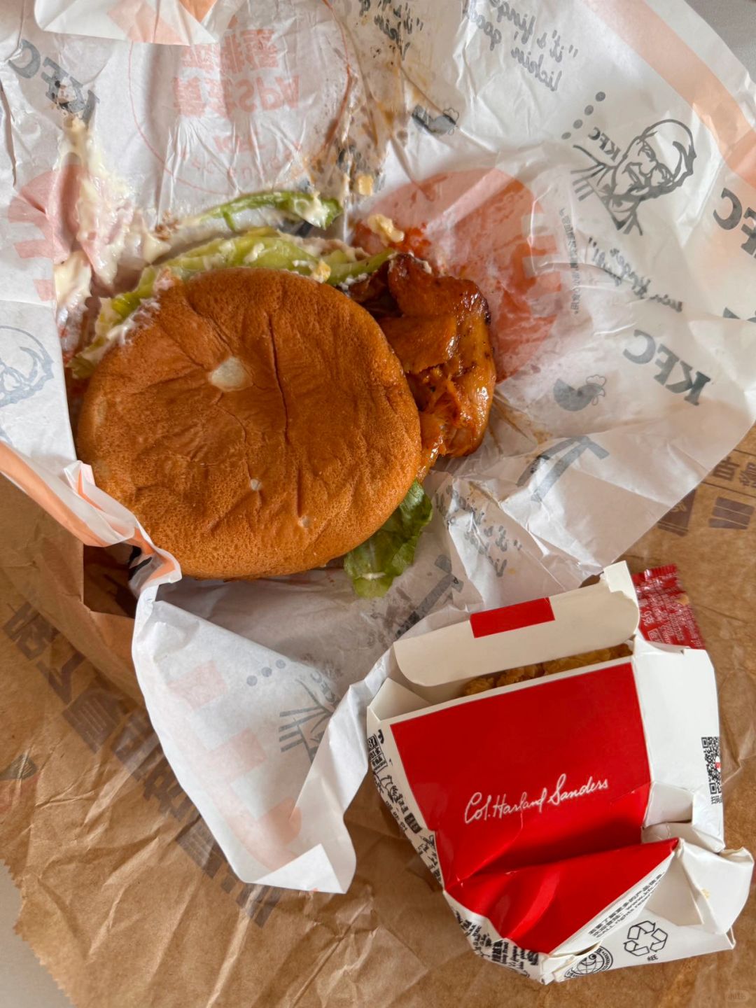🆘一屁股就把领导午饭坐扁了