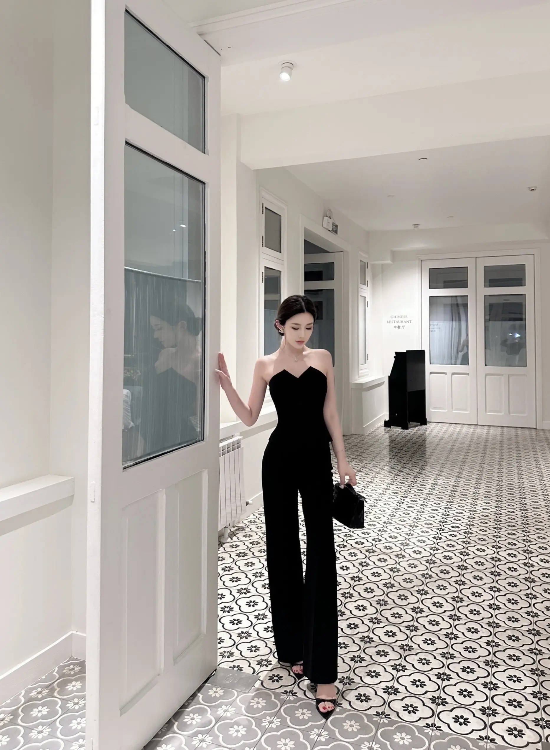 黑色就是权威啊… 🖤。