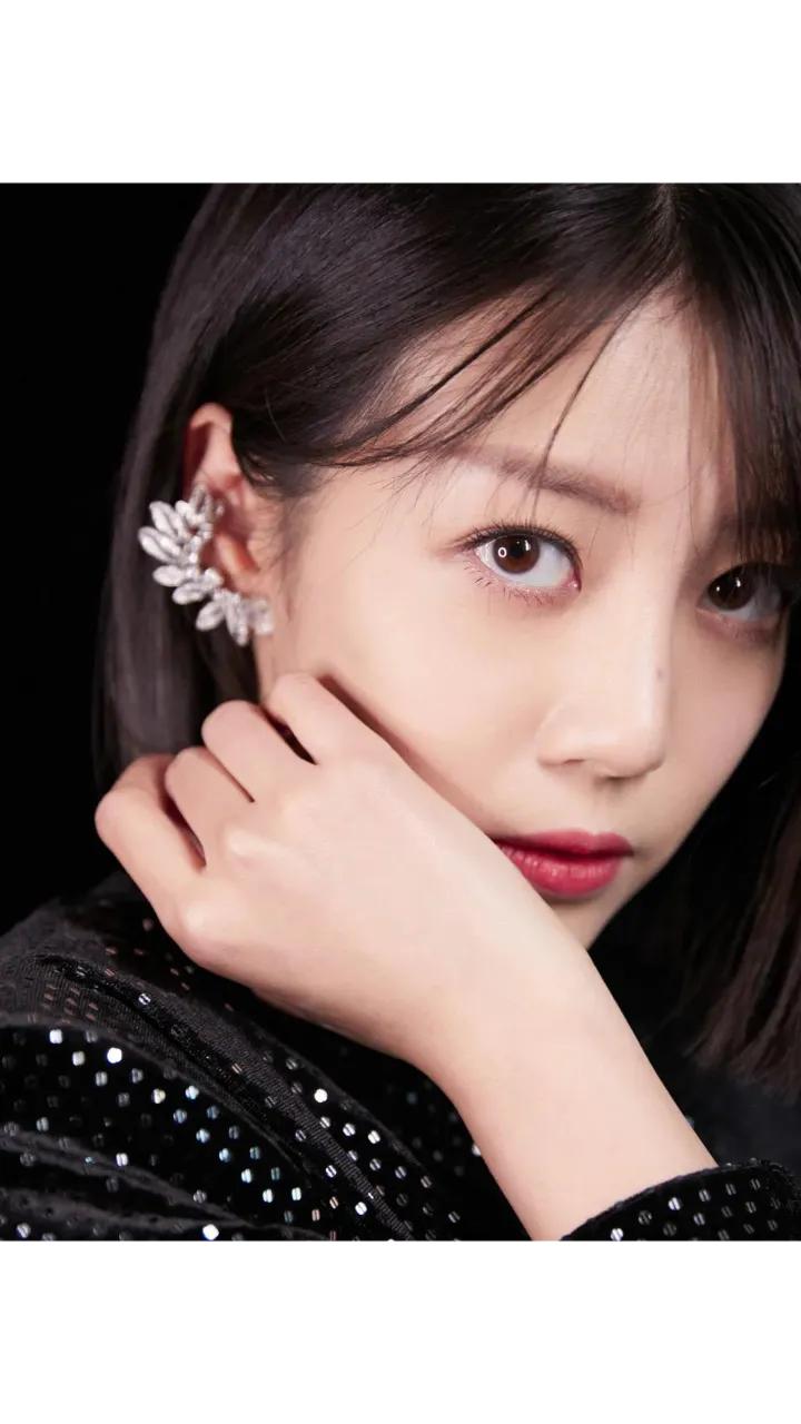李溪芮：离开嘉行后的演艺之路

李溪芮，一个曾备受瞩目的女演员，在离开嘉行传媒后