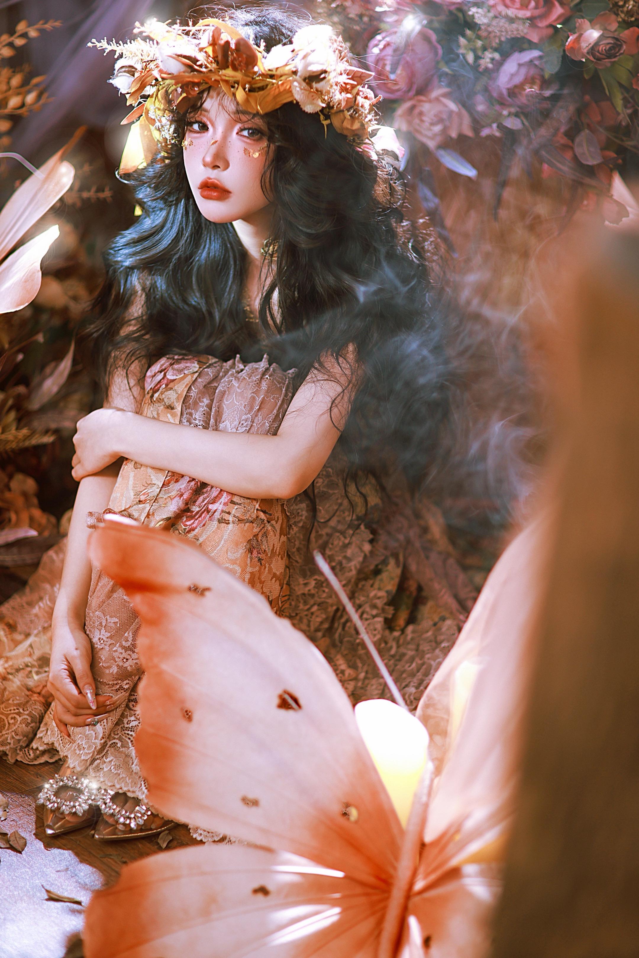 缓缓飘落的枫叶像思念。