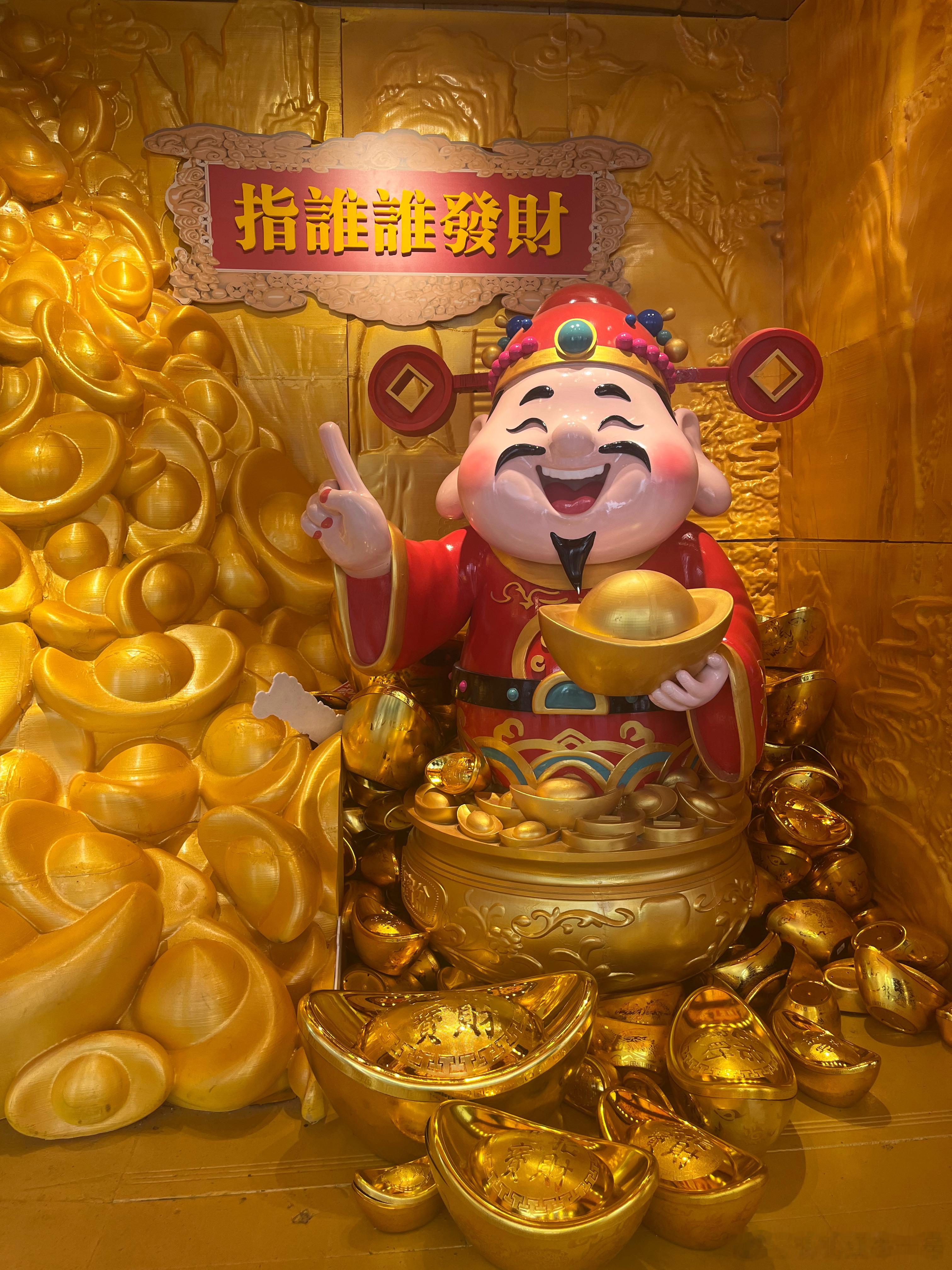 夜已深，今晚2.5亿股民要超级兴奋了！！你知道是为什么吗？就在刚刚，证券市场传来