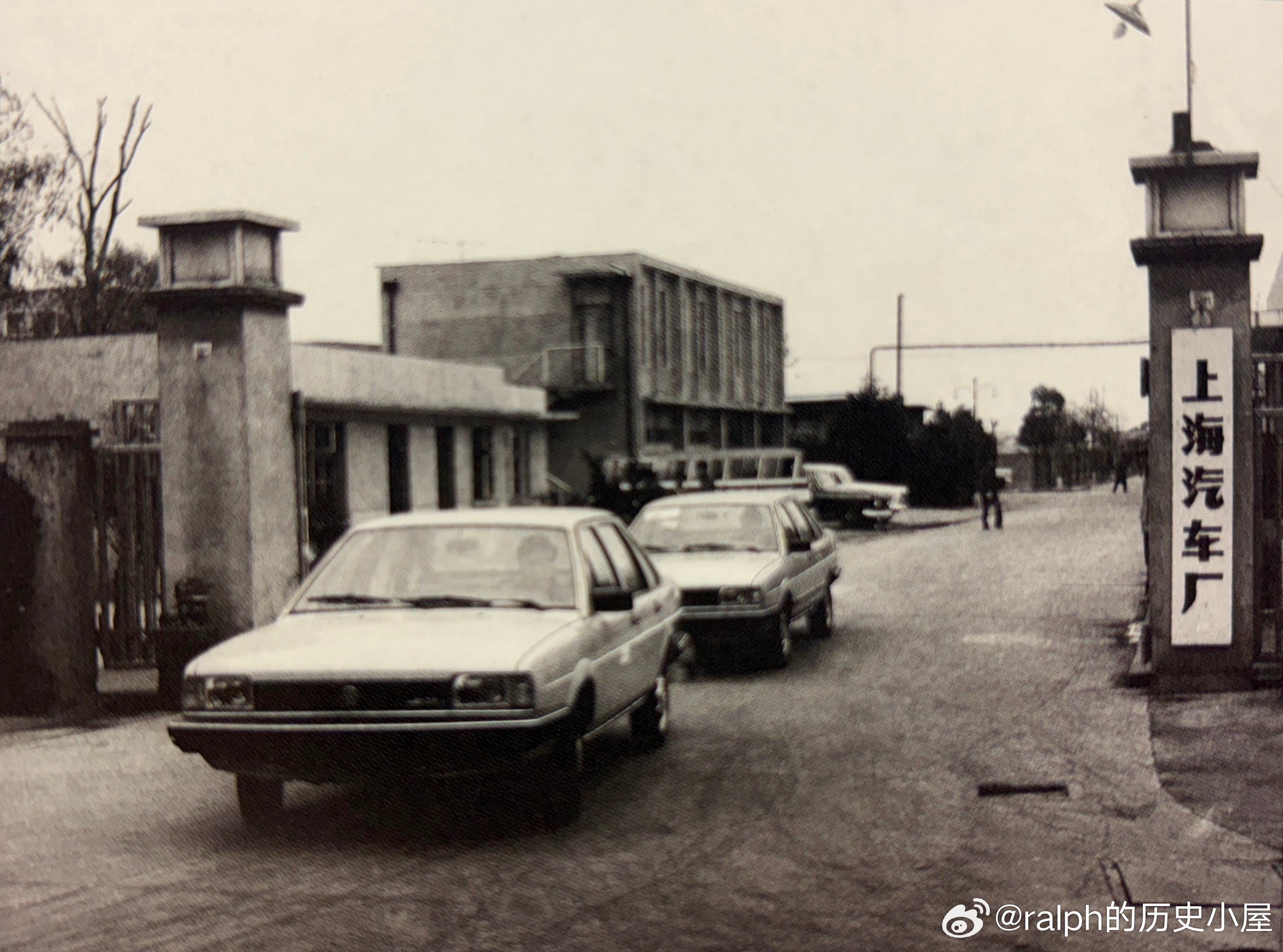 1983年中德合作生产的首批上海桑塔纳出厂历史影像