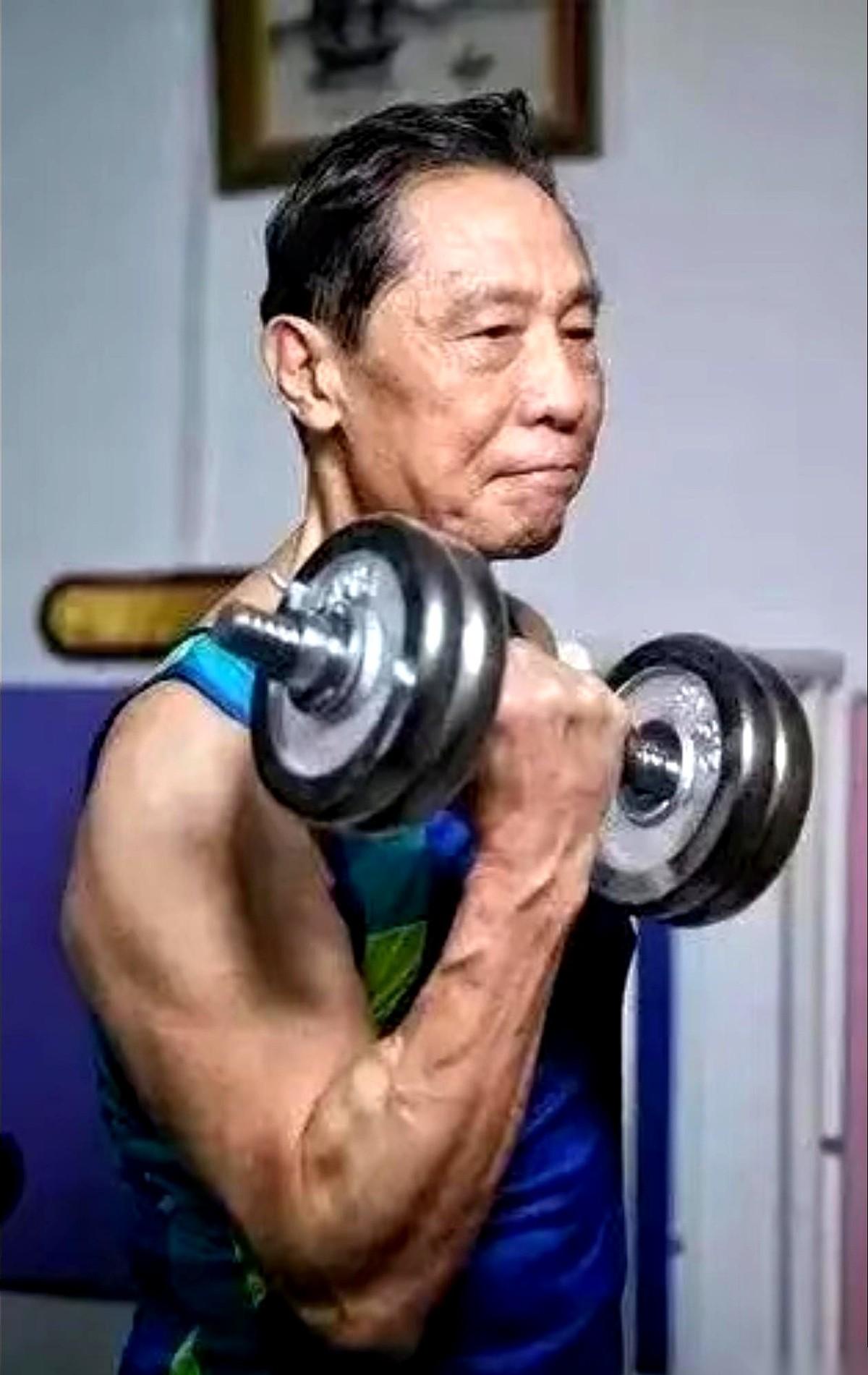 一位医学博士一句话，直接戳破了所有人对“衰老”的幻想。
他说，人老了，最恐怖的根