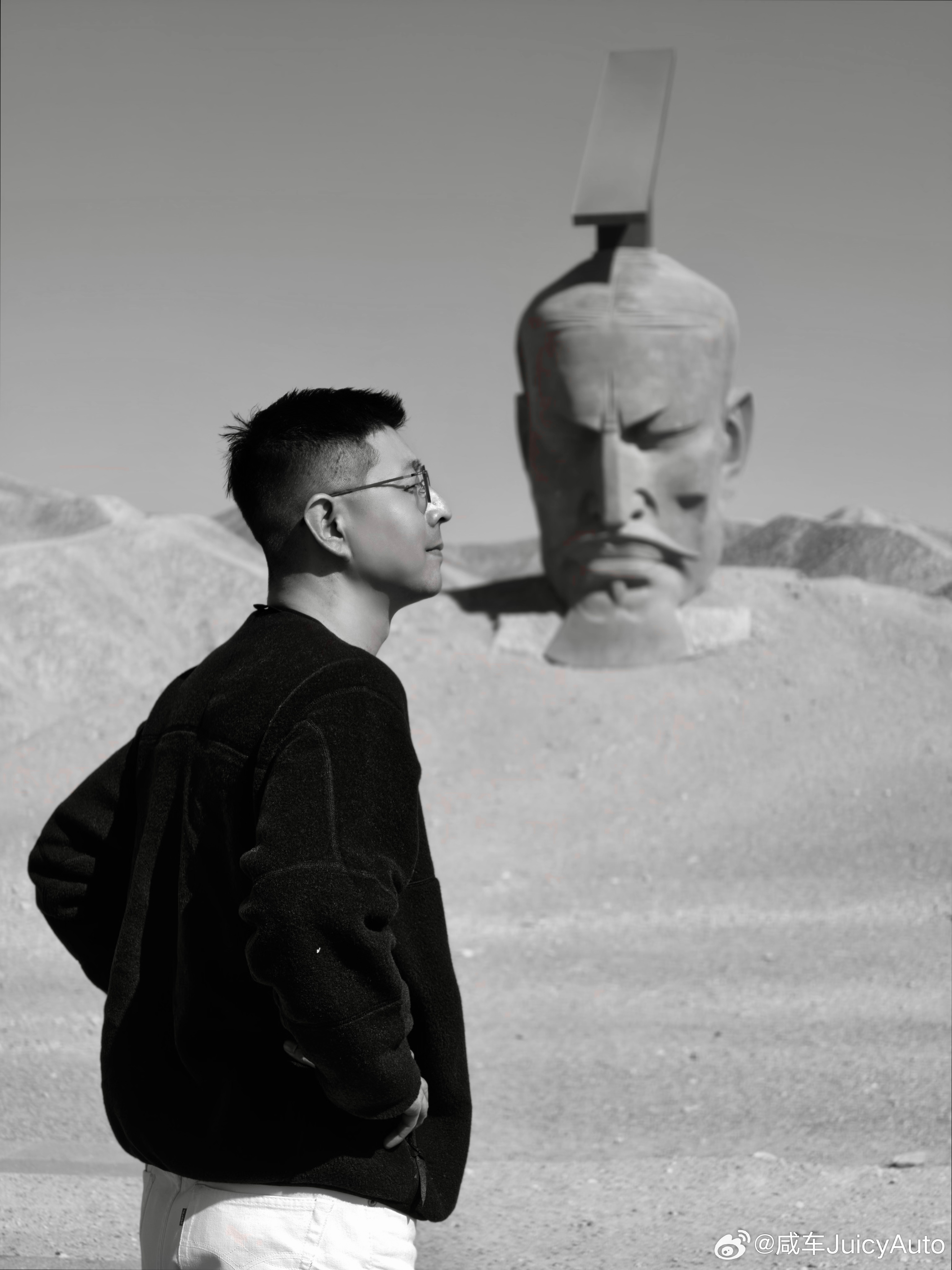 秦皇汉武 稍逊风骚 