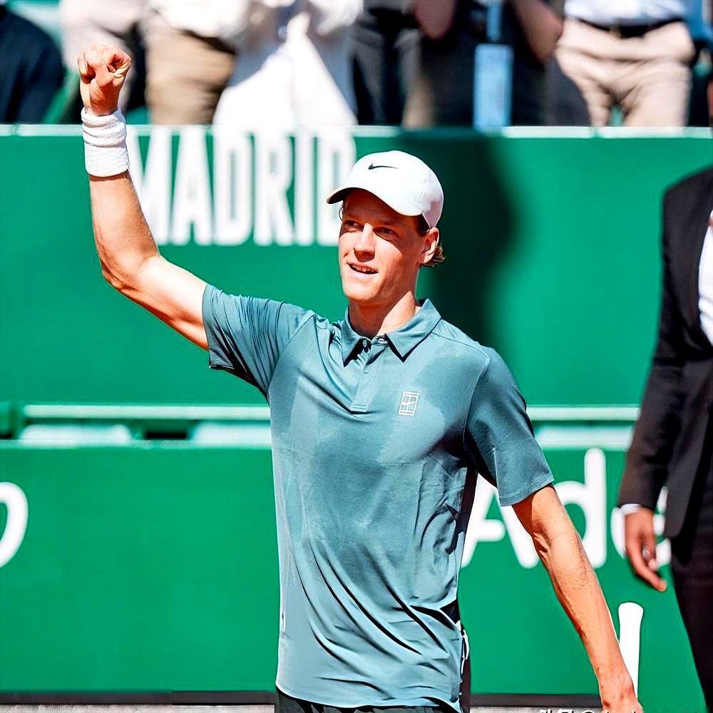 兹韦列夫想在蒙特卡洛翻身？辛纳直接给他干懵了！
 

蒙特卡洛大师赛半决赛，辛纳