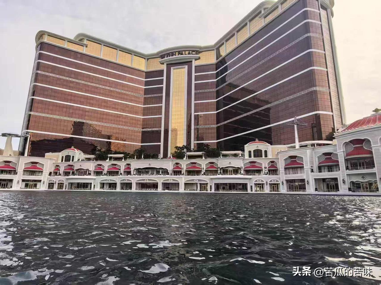 不得不佩服，中国的战略眼光，还是很敏锐的。
中东一打仗，石油运输就不稳。很多国家