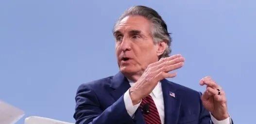 美国内政部长伯格姆当地时间25日表示，“两天委内瑞拉行程结束，我们成功将价值1亿