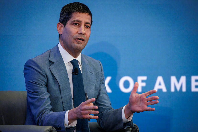 【美联储主席提名人卷入爱泼斯坦案 目前白宫及沃什方面暂未置评】财联社1月31日电