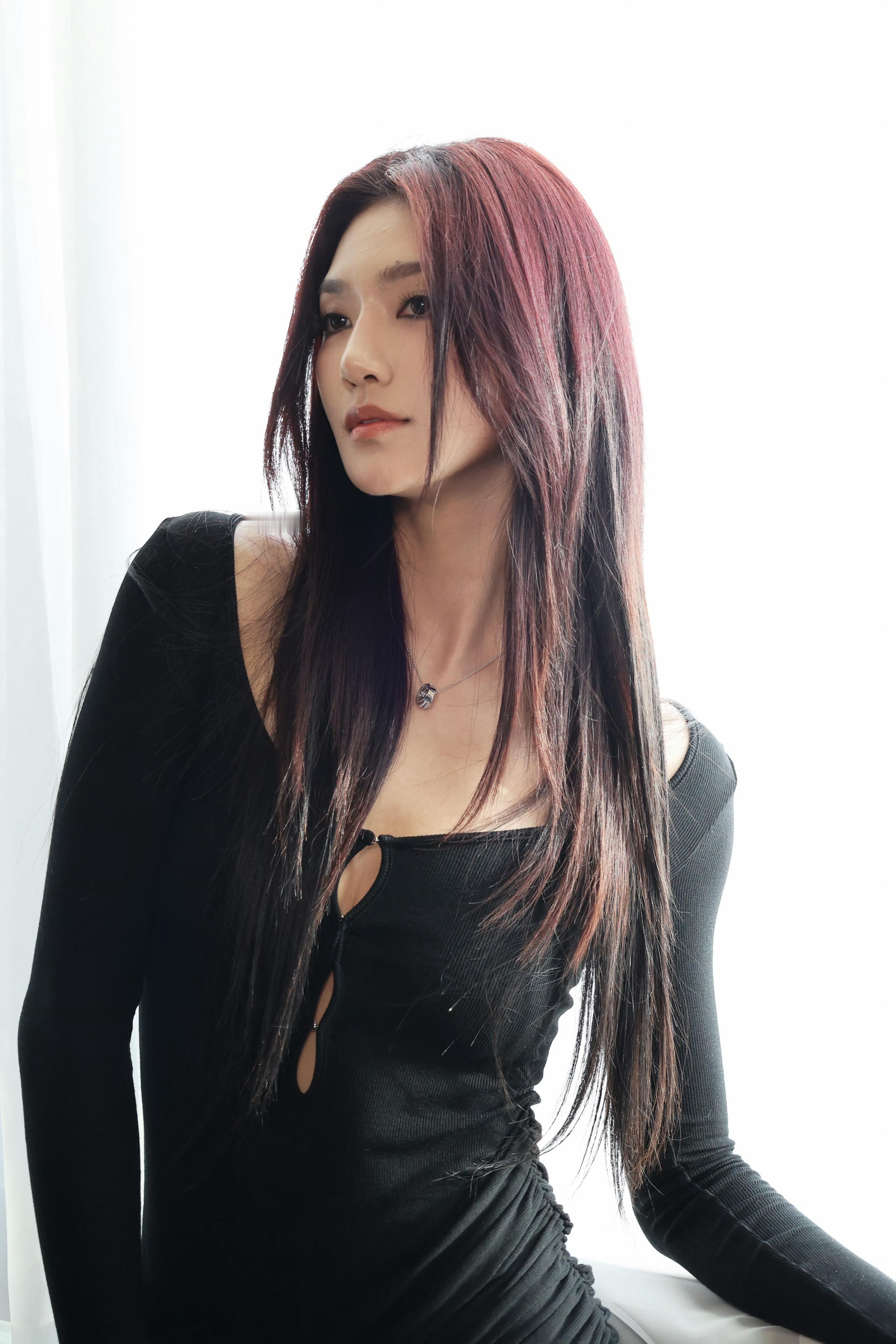 曾可妮🖤🖤 ​​​