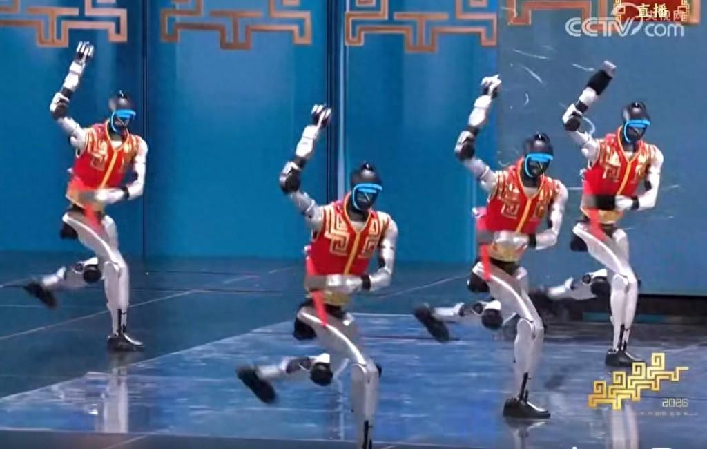 大陆人形机器人狂飙刷屏台湾！岛内网友集体破防：

“这进步也太快了吧，一年顶别人