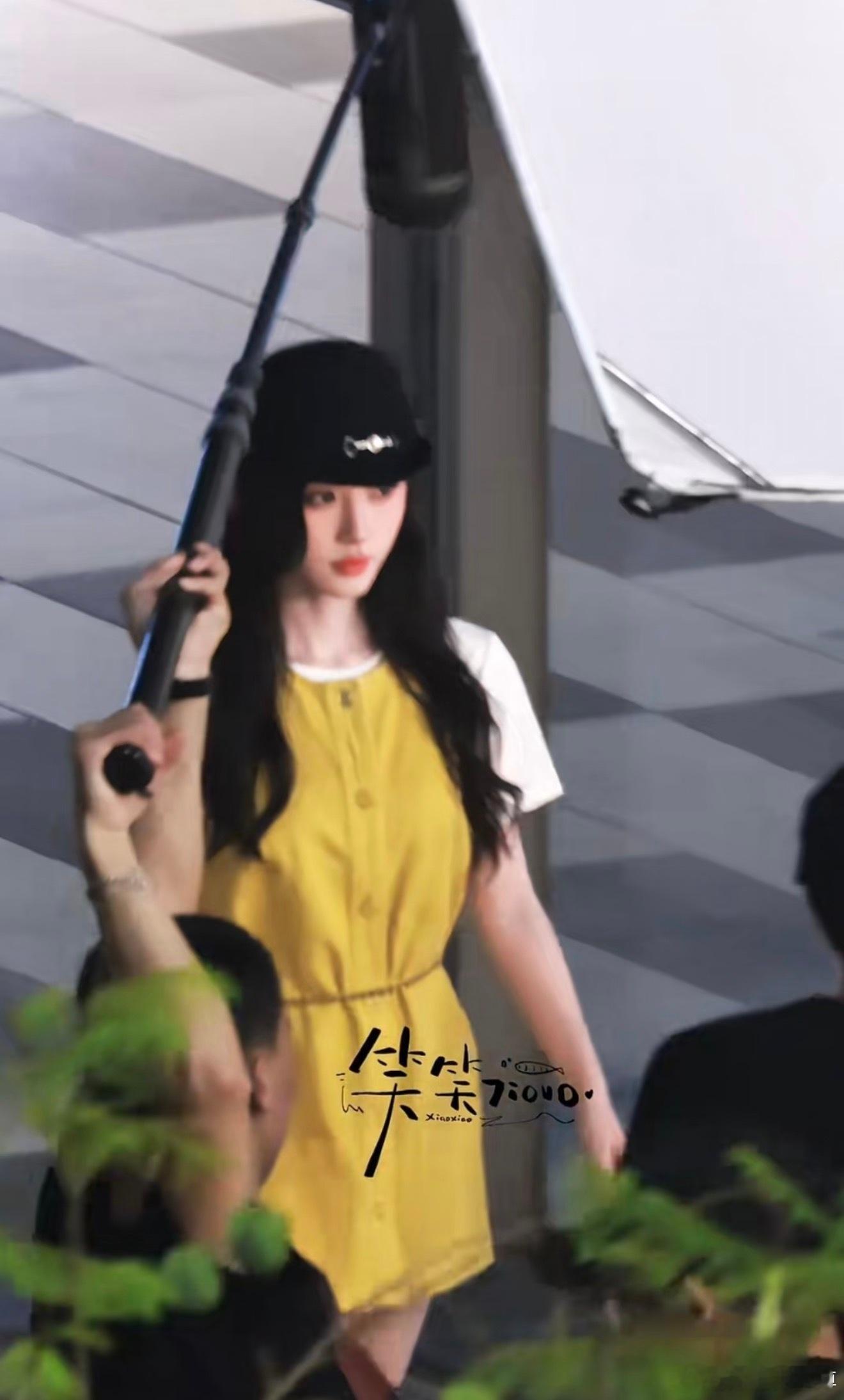 姐姐你好美呀 ​​​
