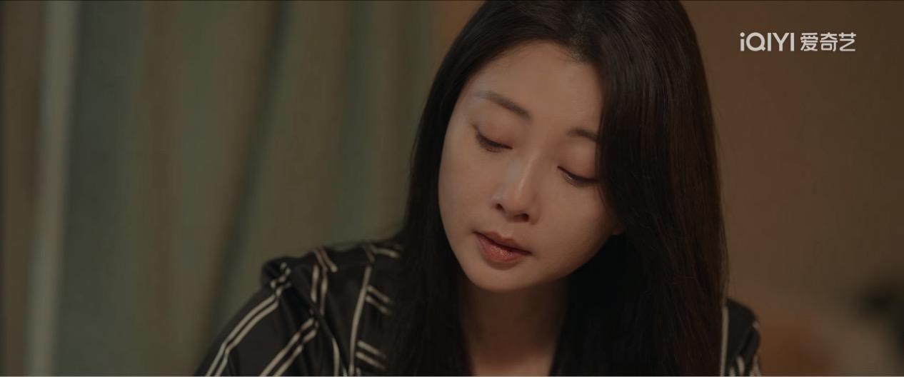 看《小夫妻》这部剧，我实在不理解剧里面的车厘子为什么怀孕了不告诉丈夫周全。

甚