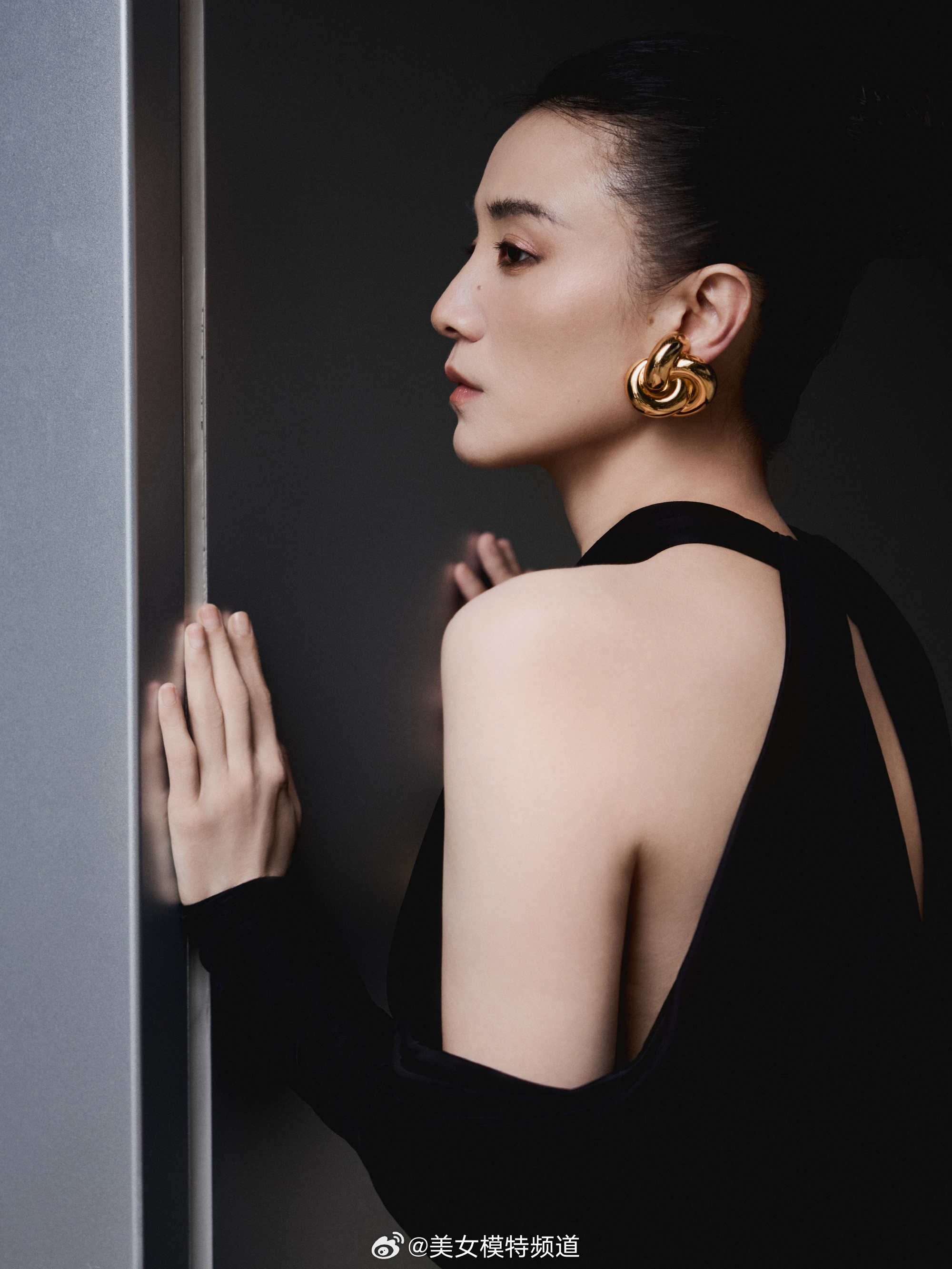 宋佳的高级感妆造 ​​​