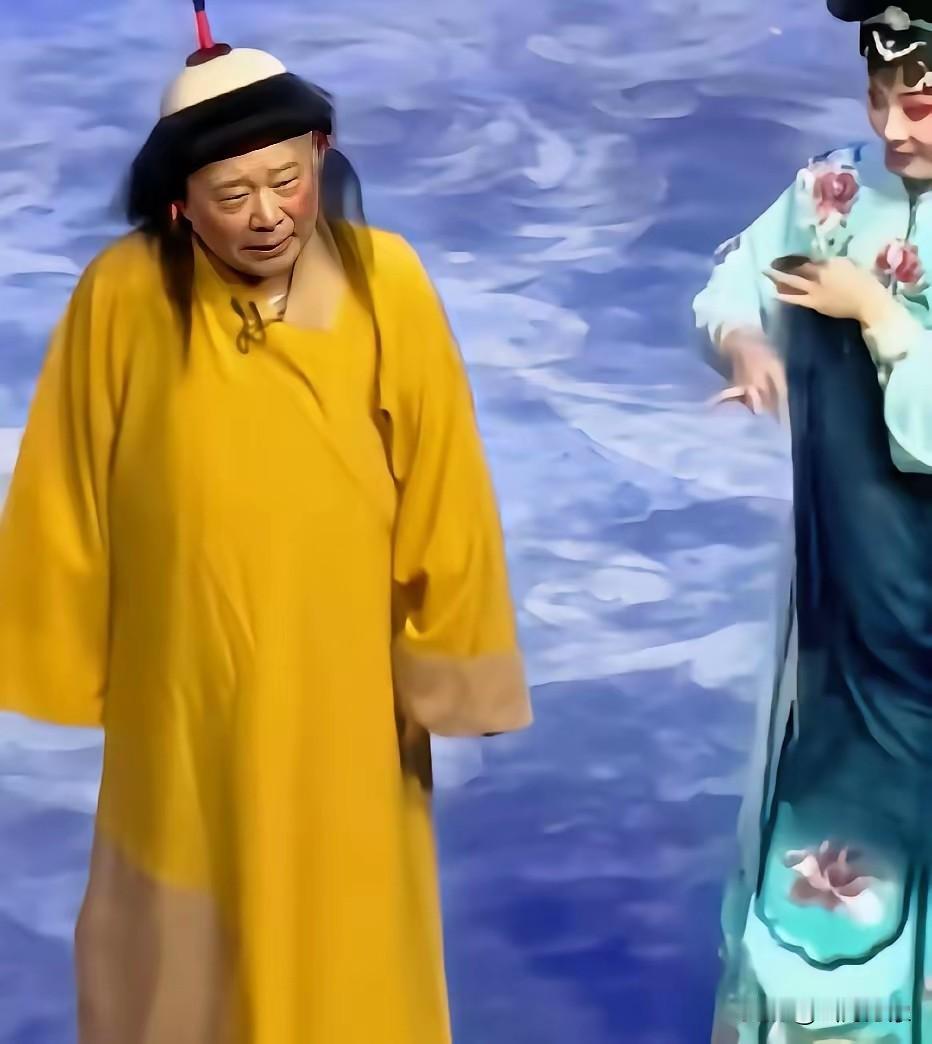 人不知理定有祸，
事出反常必有妖。
言不由衷定有鬼，
邪乎到家必有诈。