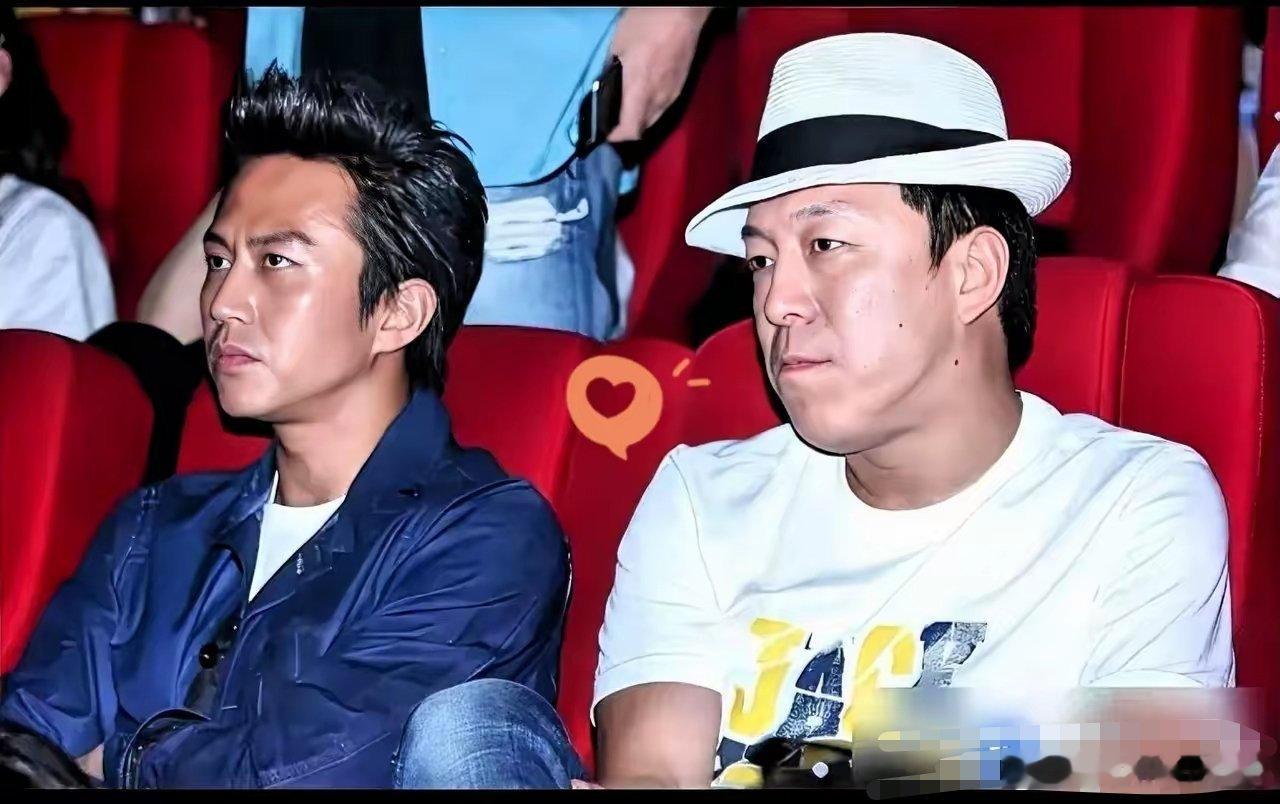 曾经的铁三角，如今境遇大不同。说王宝强把黄渤、邓超甩开，看似如此，实则各有乾坤。
