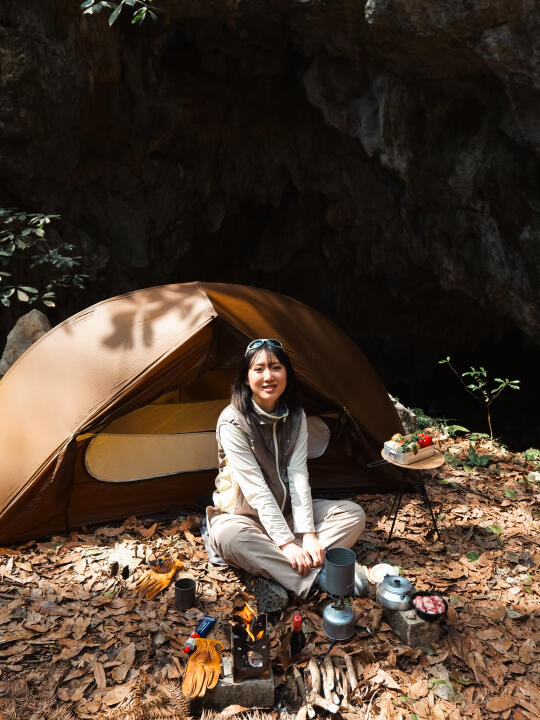 当你包场了整个洞穴⛺️你会得到这样的照片