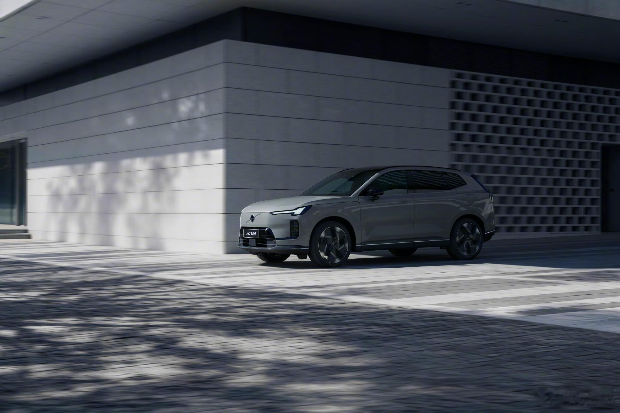 25万买沃尔沃豪华混动 沃尔沃XC70的99周年感恩纪念版限时价定在24.99万