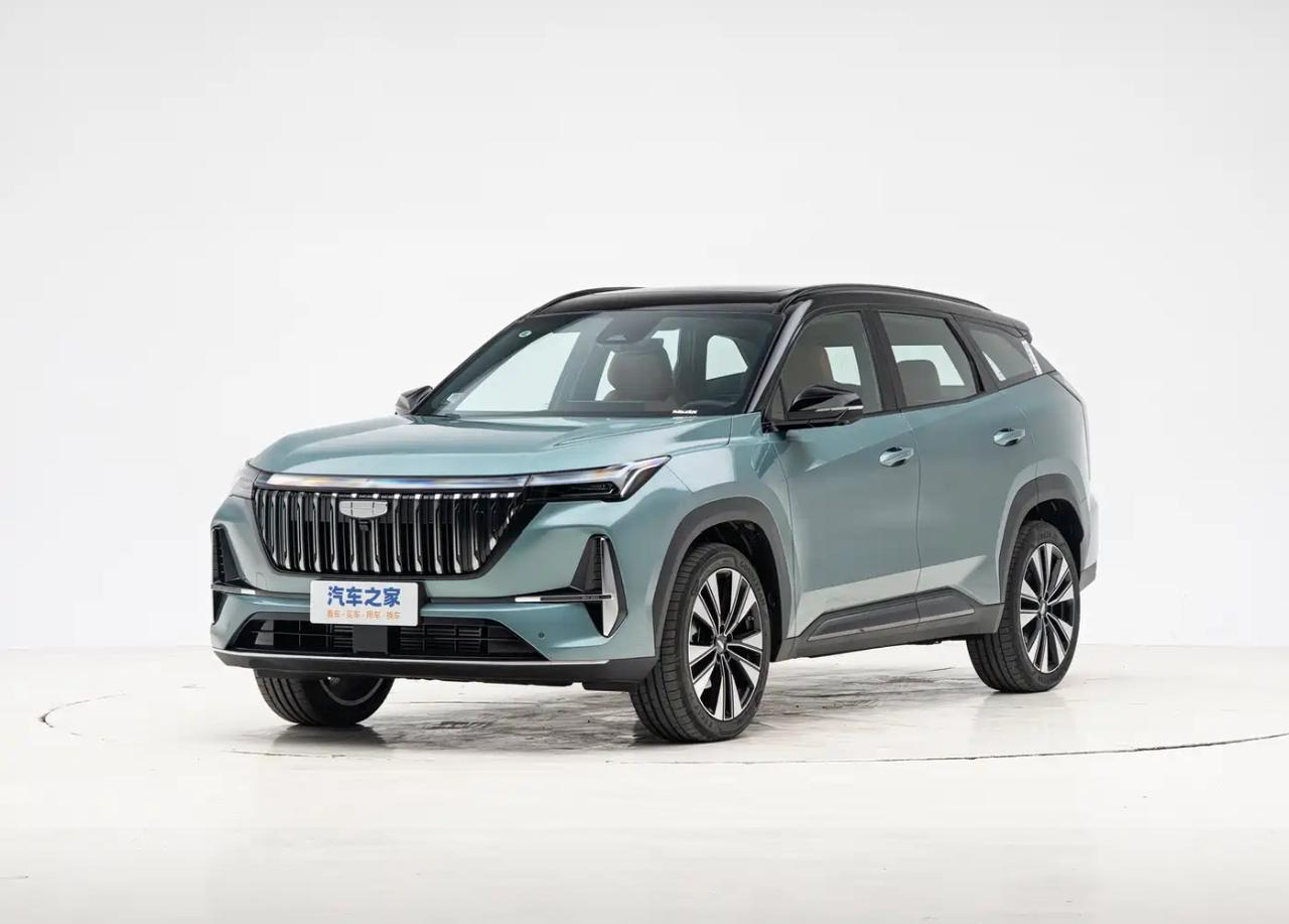 2025年卖23.29万辆！博越L燃油版凭啥让家庭用户抢着买

2025年吉利博