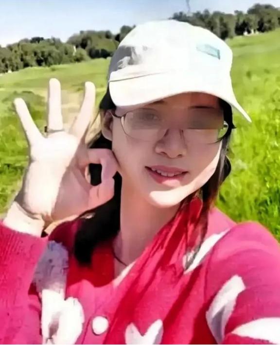 “中国越制裁我，我就越反华！”这位“反华妖女”曾公开诋毁我国，如今下场大快人心，