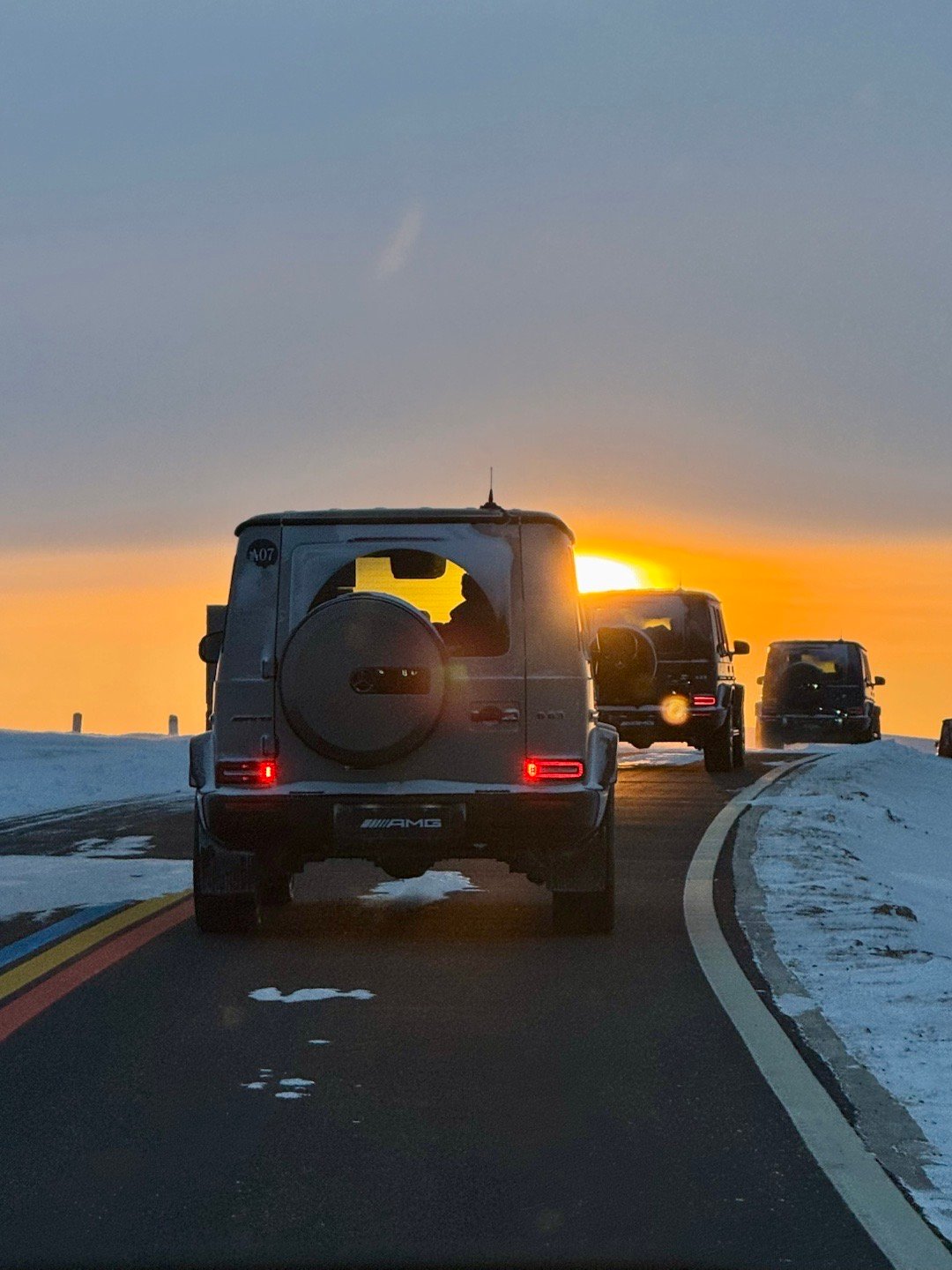 落日熔金 冬日草原晚霞一G高光时刻 砺冰雪驭传奇李楠说道李楠说道奔驰大v聊车 呼