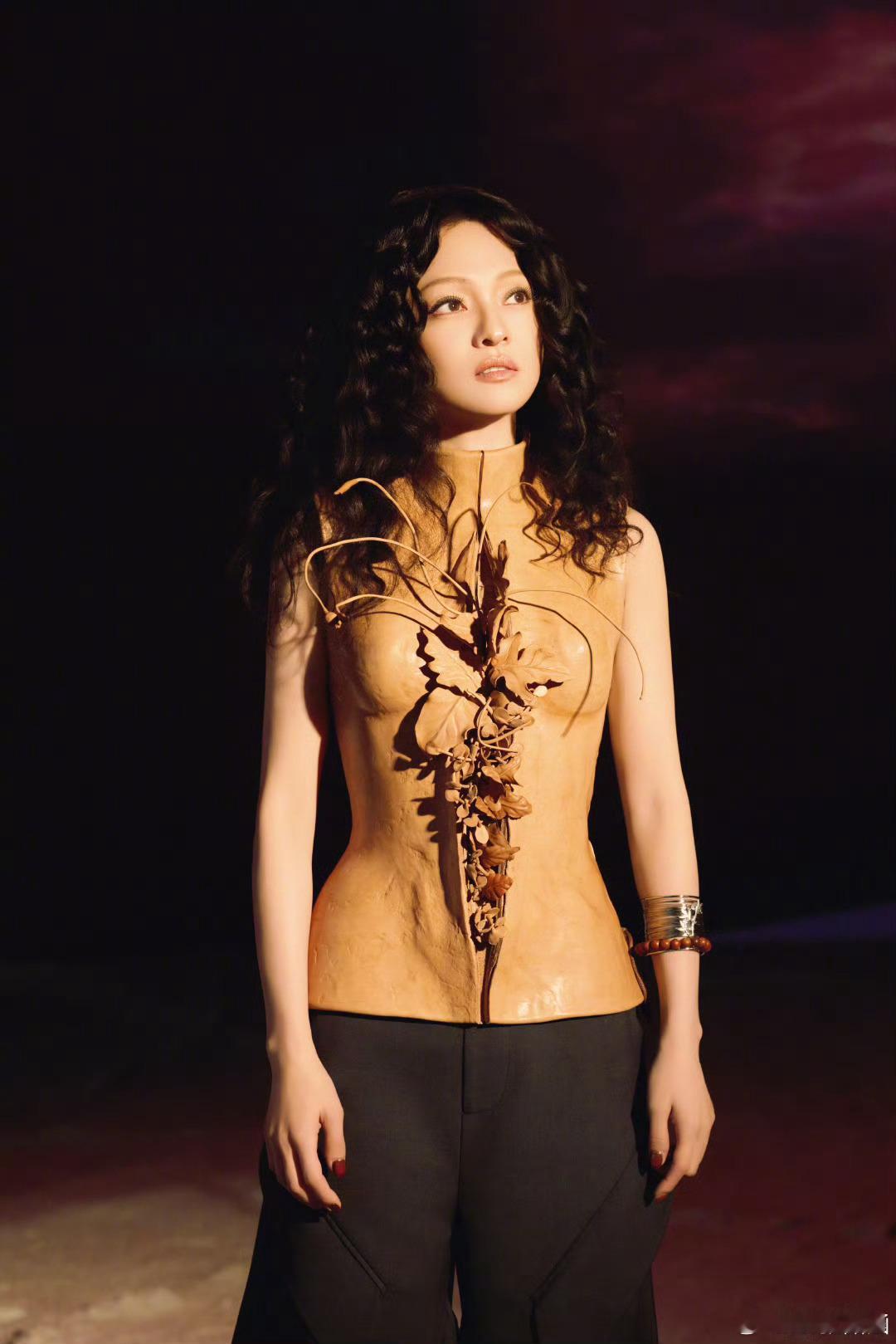 张韶涵百万转场影片大伙免费看张韶涵的百万转场电影线上免费 真的会被张韶涵的用心打