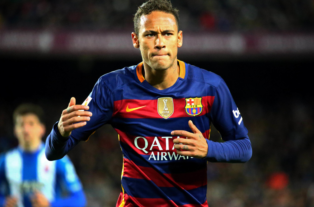 拉菲尼亚评巴萨最强巴西人：内马尔居首，小罗次席里瓦尔多第三11月14日讯 近日，