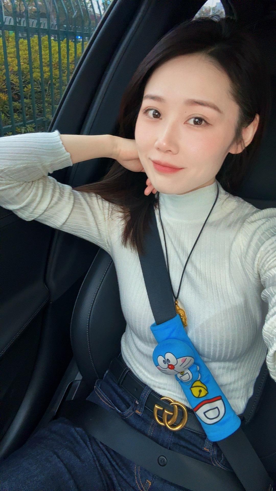 抛开年龄，我还是很漂亮的