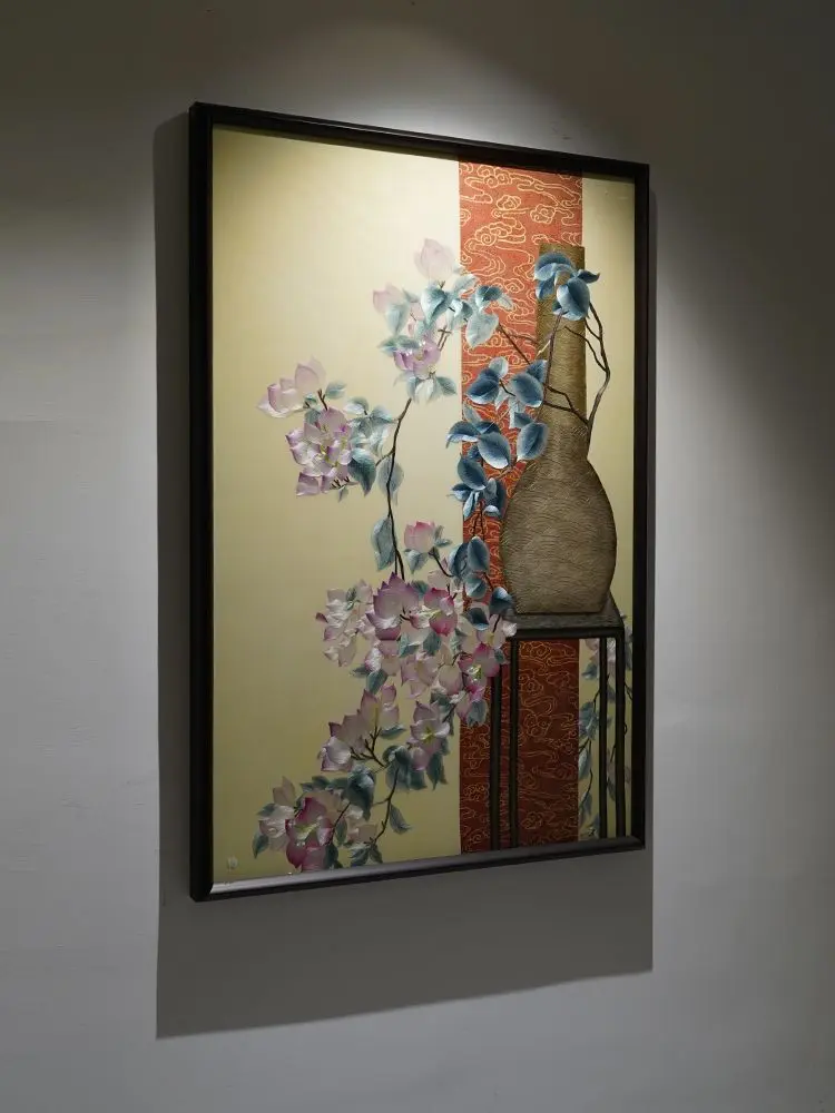 一抬头，就是花开富贵与平安顺遂 ✅ 非遗手工苏绣工艺：三角梅花瓣、叶片...