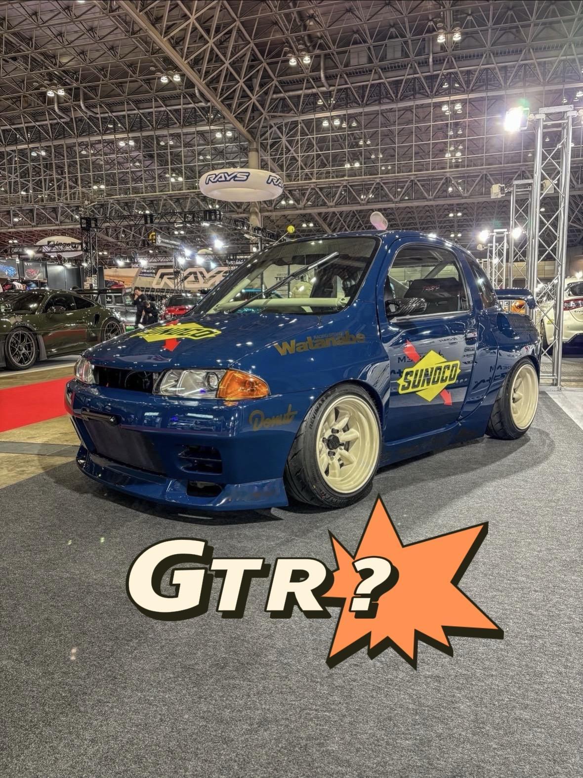 东京车展惊现幼年钣金王GT-R16！东京改装车展 改装车文化 迷你版GTR jd