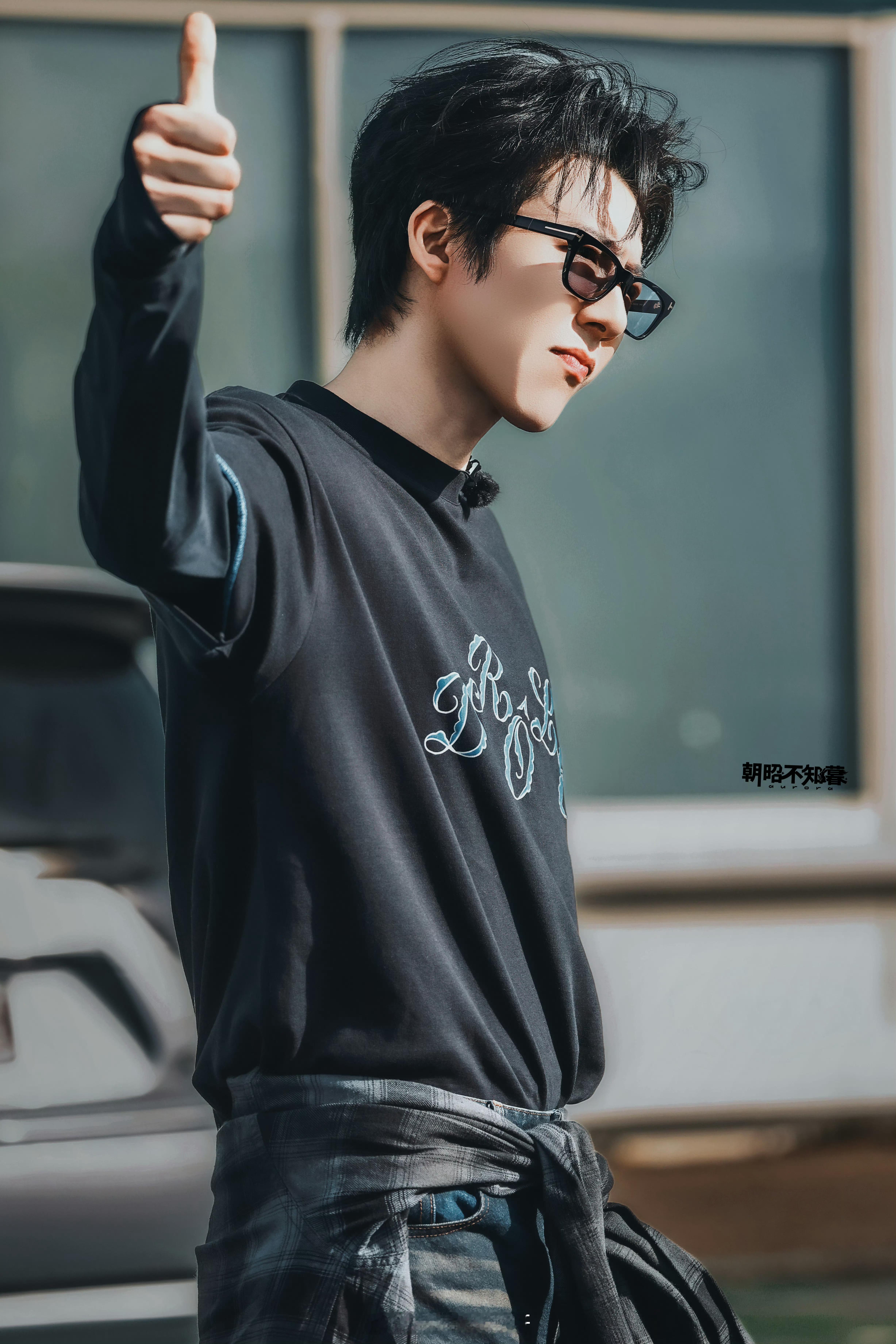 刘宇宁粉丝刘宇宁 什么？我们上热搜了？哇哦 大哥快来看我们文娱第一啦 你的粉丝有