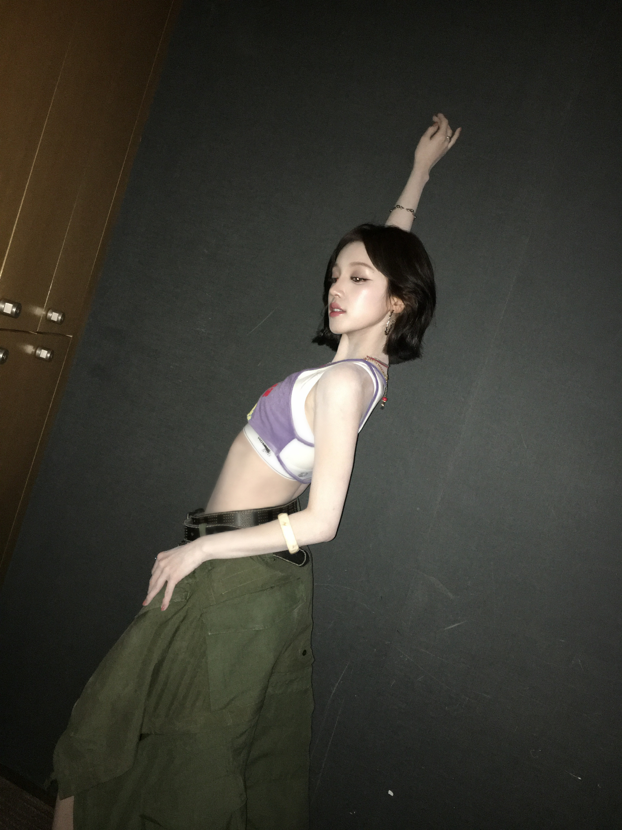 宋雨琦美式辣妹 宋雨琦完全黑短辣妹来的！舞台很美，线下更美宋雨琦打歌造型宋雨琦