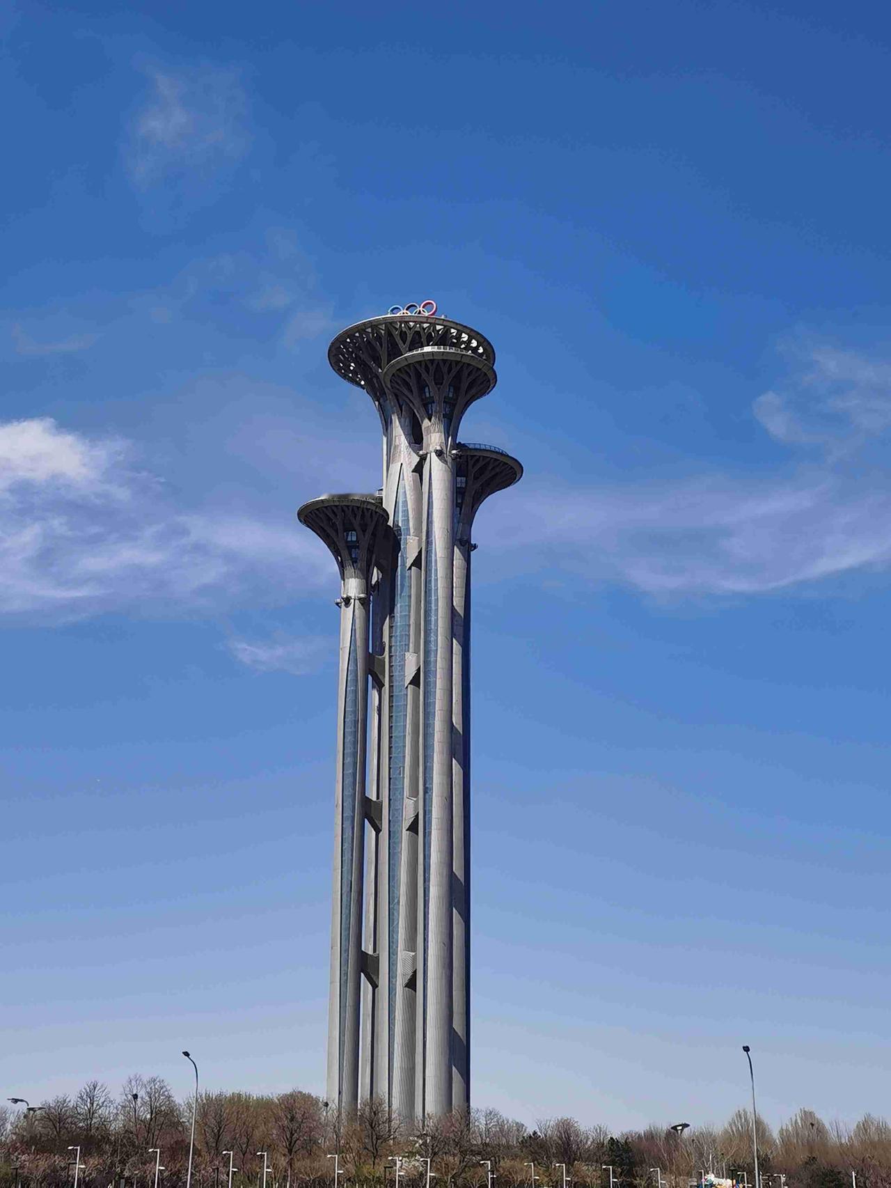 我的今日状态：😁轻松愉快
我这里的天气：☀️晴天