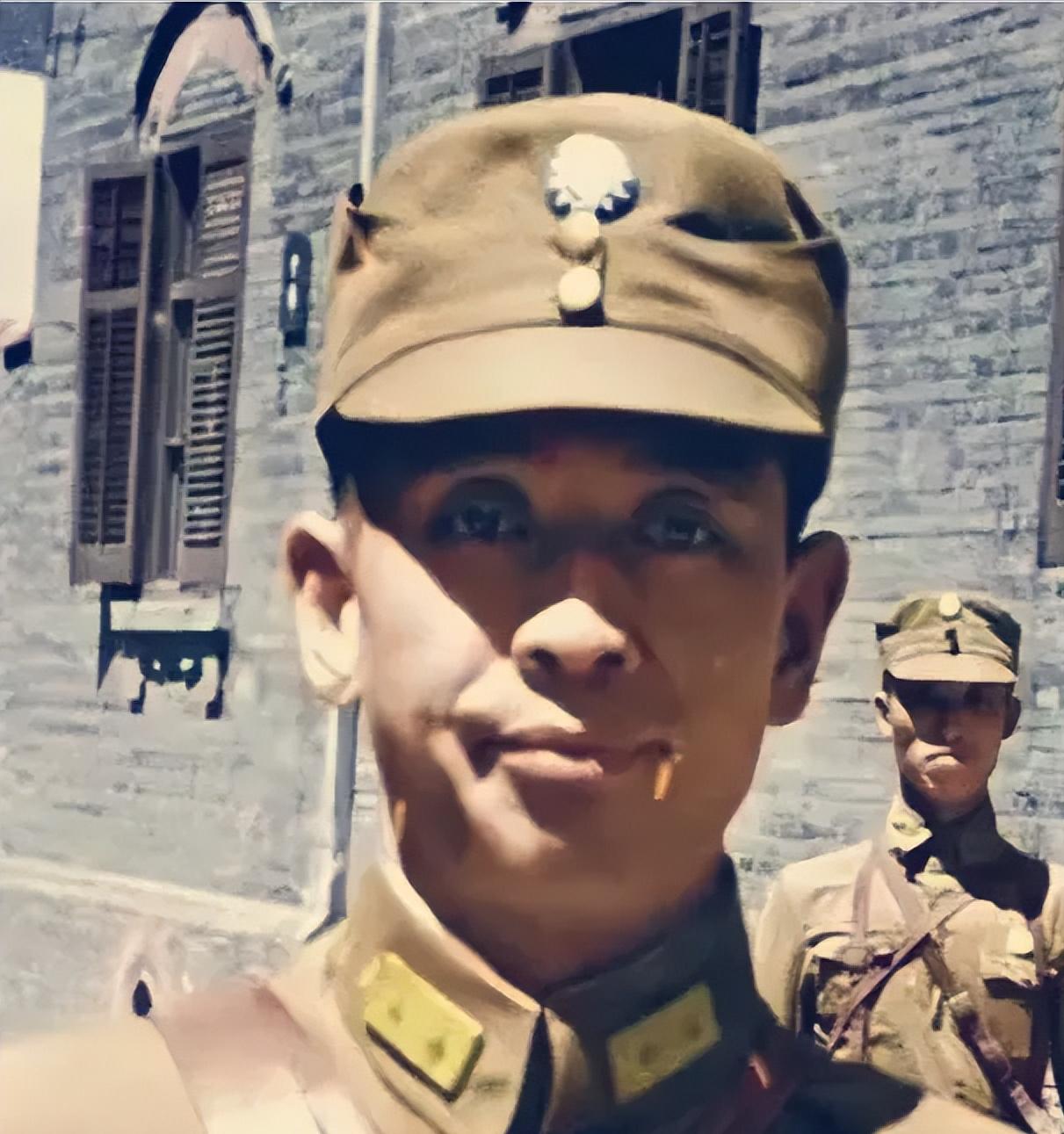 [太阳]1949年12月，国民党上将孙震带着五百两黄金飞逃台湾，临走时将部队指挥