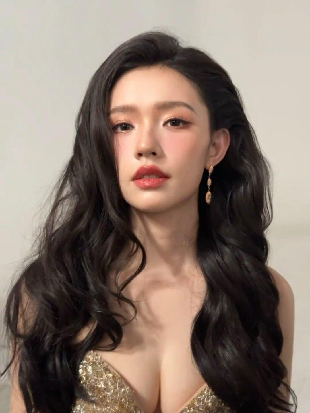我不允许有人没看过林允这组图。。。霞，mamamamamama～ [泪][跪了]