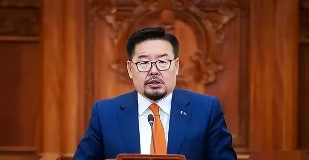 蒙古国敢加入北约？专家：上午8点签字，上午10点它就不存在了！

盯着地图找蒙古