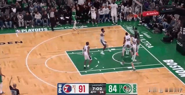 马克西对飙布朗塔图姆，76人领先凯尔特人




76人和凯尔特人二番战今日开打