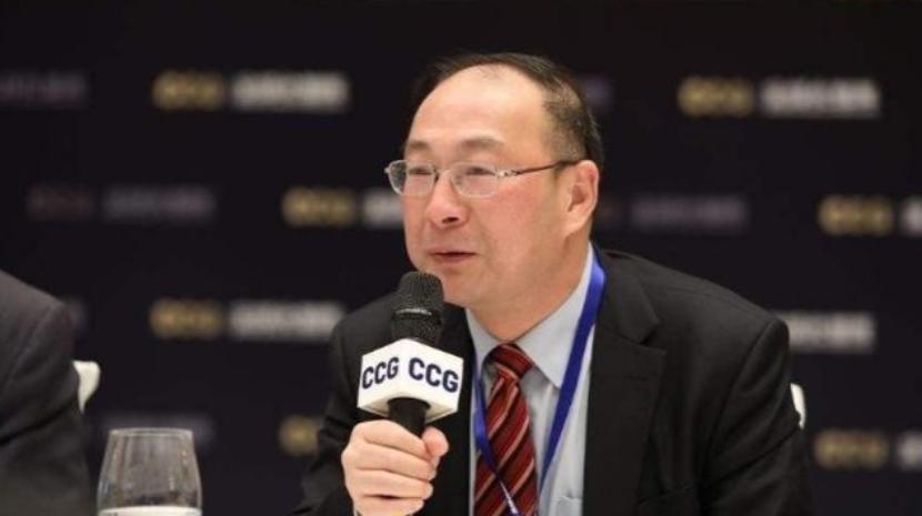 可别再幻想“中俄结盟”了！金灿荣教授说了大实话，他警告：俄罗斯不是兄弟，是邻居。