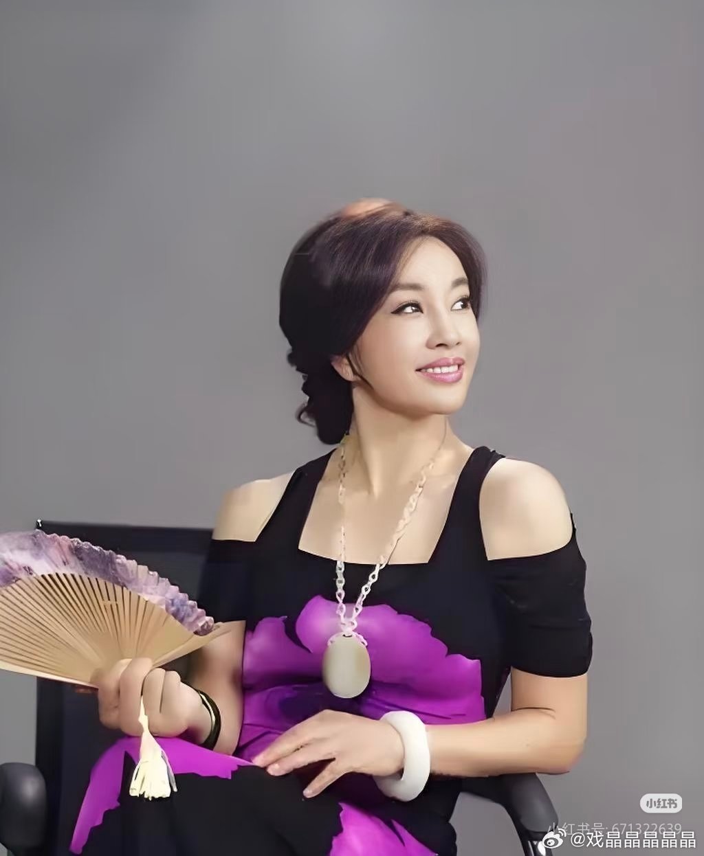 刘晓庆老师的各种顶级和田玉收藏，都很顶。 