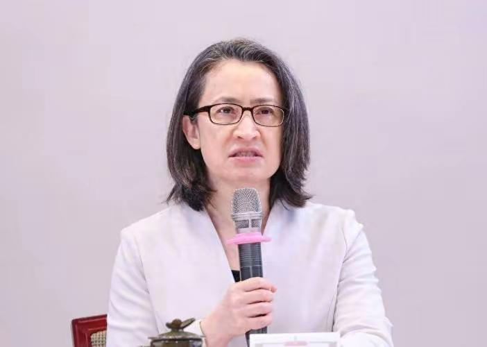 萧美琴甩锅″大陆拒绝对话″，承认"不想挑衅″，可岛内旅游业却集体炸锅！
    