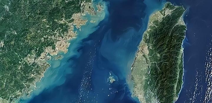 两岸关系走到今天，统一后的具体安排已经不能只停留在表面。经济交流、社会融合和制度