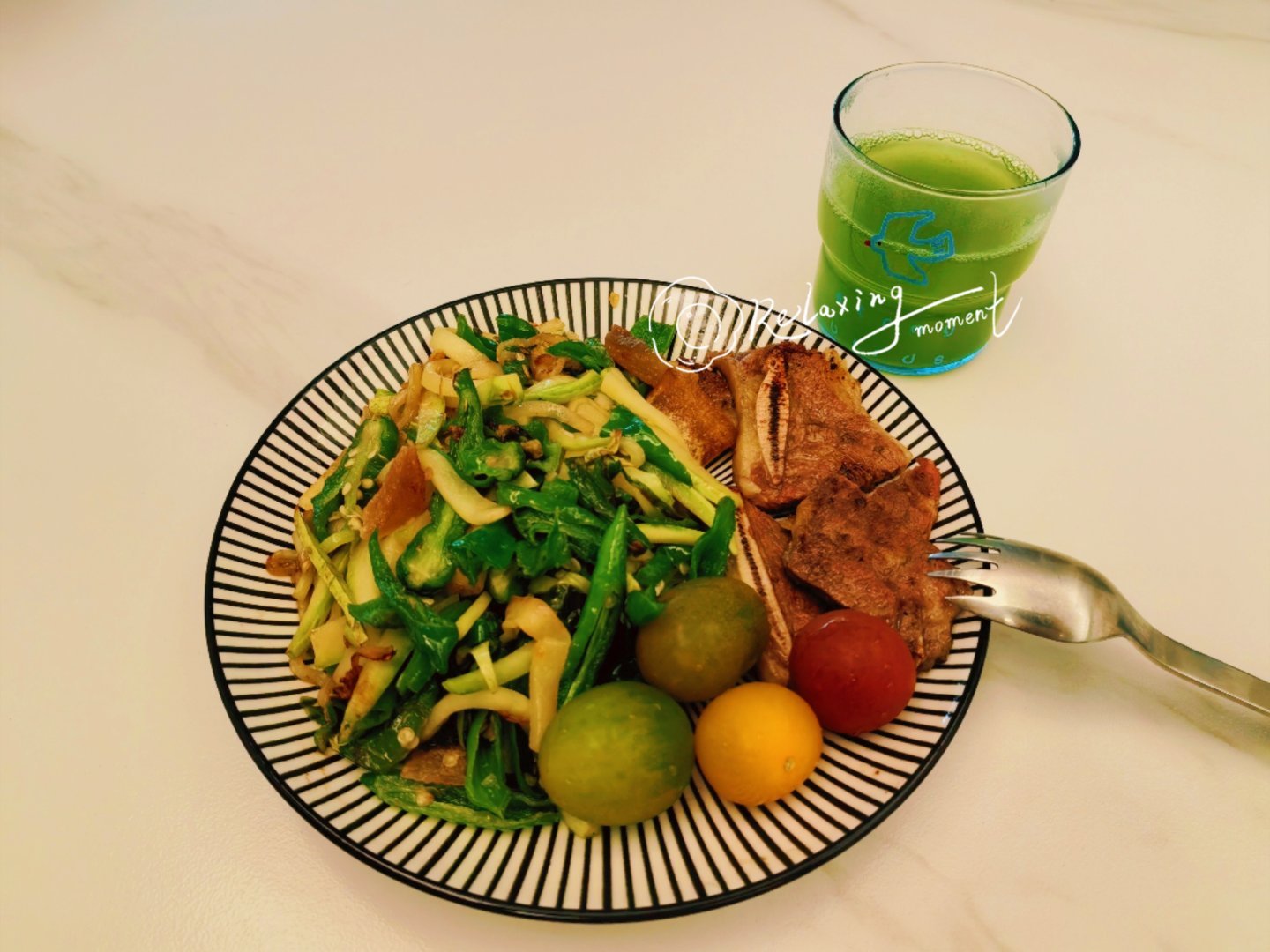 生酮记录 午餐day18:牛仔骨青椒西葫芦 